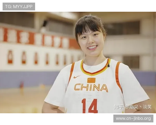 四川女篮主帅对比韩旭与李月汝 喜欢李月汝展现的狠劲表现 四川女篮主帅对比韩旭与李月汝 喜欢李月汝展现的狠劲表现