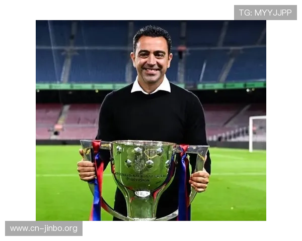 莱万爆更衣室怒斥主帅队友风波缺席集训酿更大矛盾危机全面升级潮 莱万爆更衣室怒斥主帅队友风波缺席集训酿更大矛盾危机全面升级潮